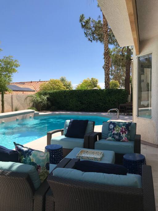 Comfy poolside deep seating
