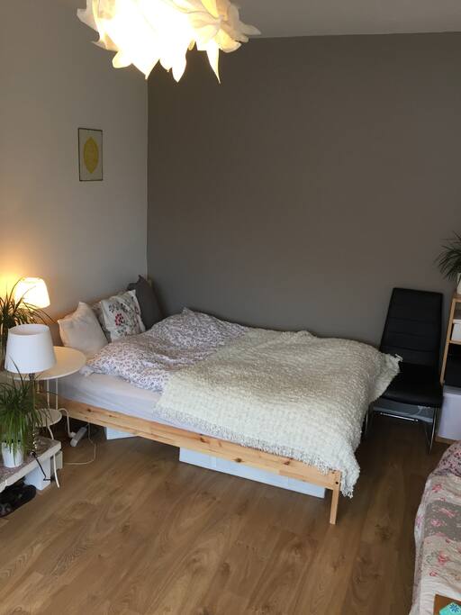 Big 1.40/2 bed