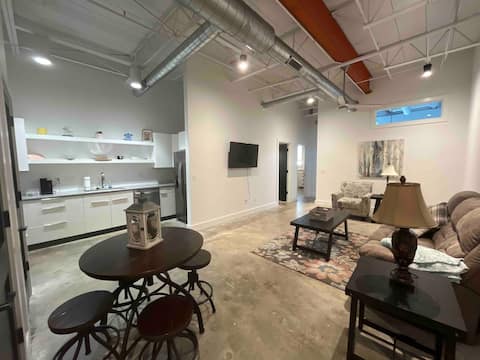 Visit Downtown Bowling Green