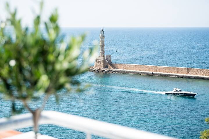 Alexandra’s Lighthouse View gallery image 4