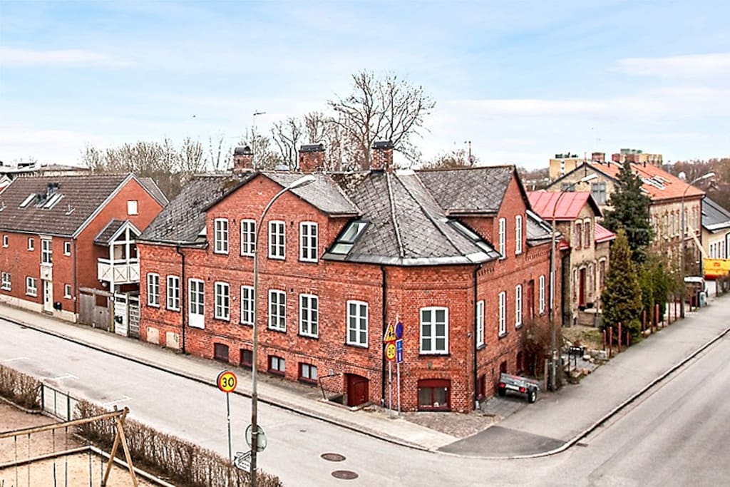 Brickhouse from 1898