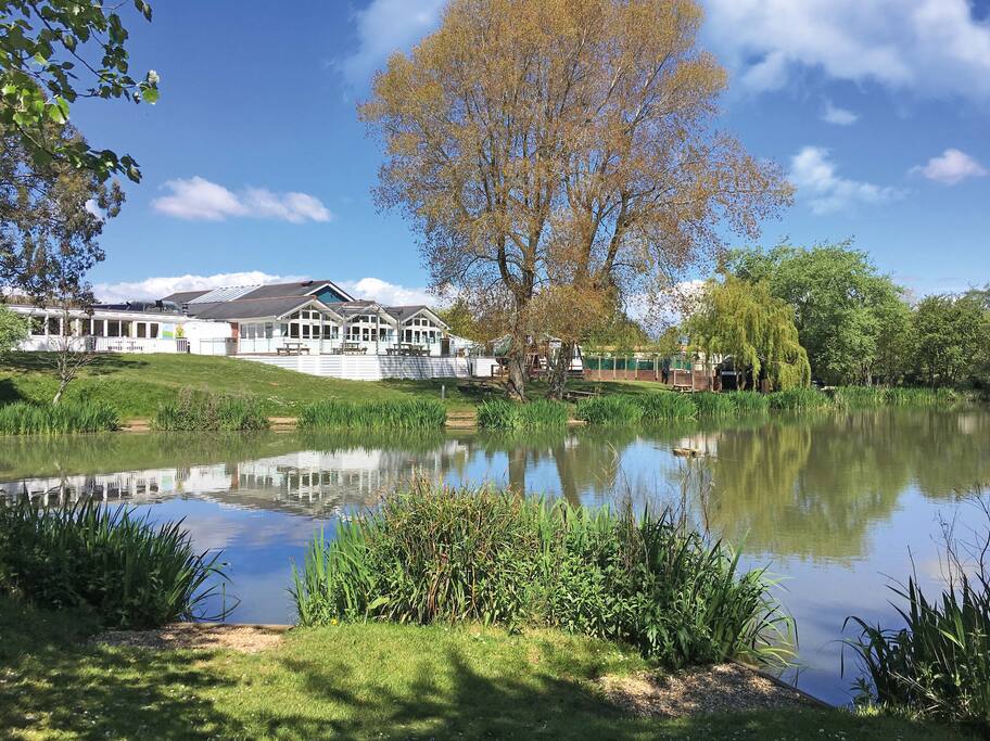 Fishing lake and resort