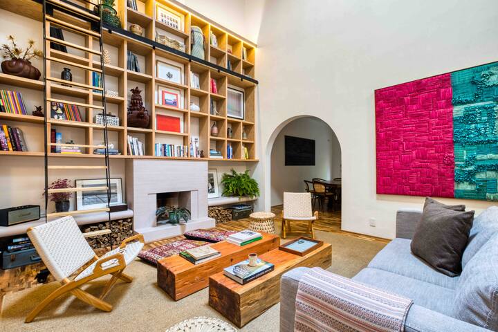Condesa Luxury 3BR House w/Rooftop gallery image 2