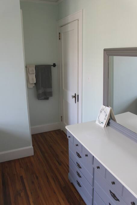 Dresser available for use