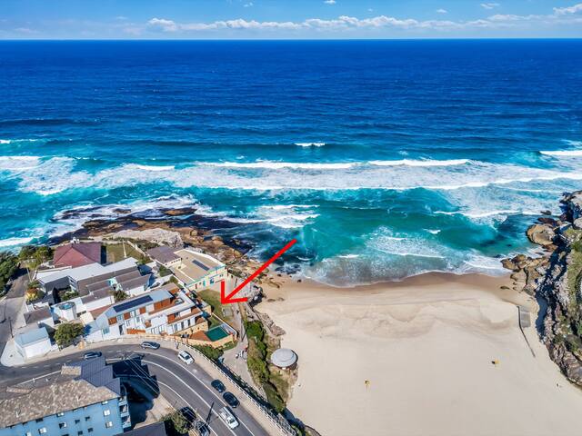 Tamarama Apartments – 3 Bedroom Ocean View gallery image 3