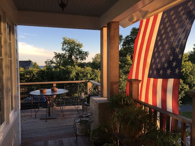 Paradise Found *Walk to Sachuest Beach*