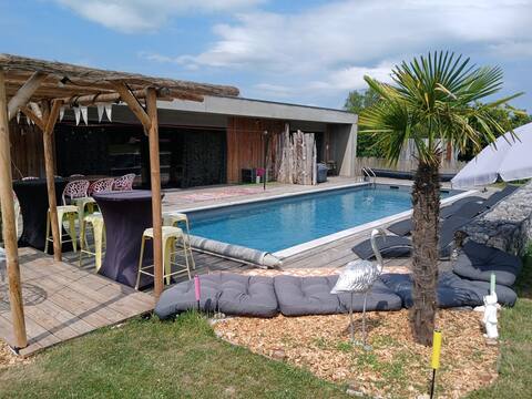 Contemporary spa and pool villa