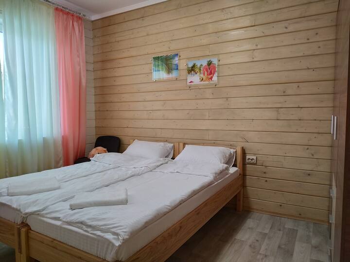Спалня 3