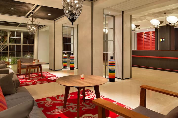 #4316 Pool View Private Studio Room 37m2 - スミニャック