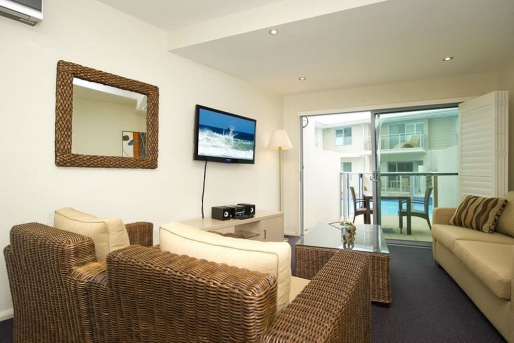Lounge room