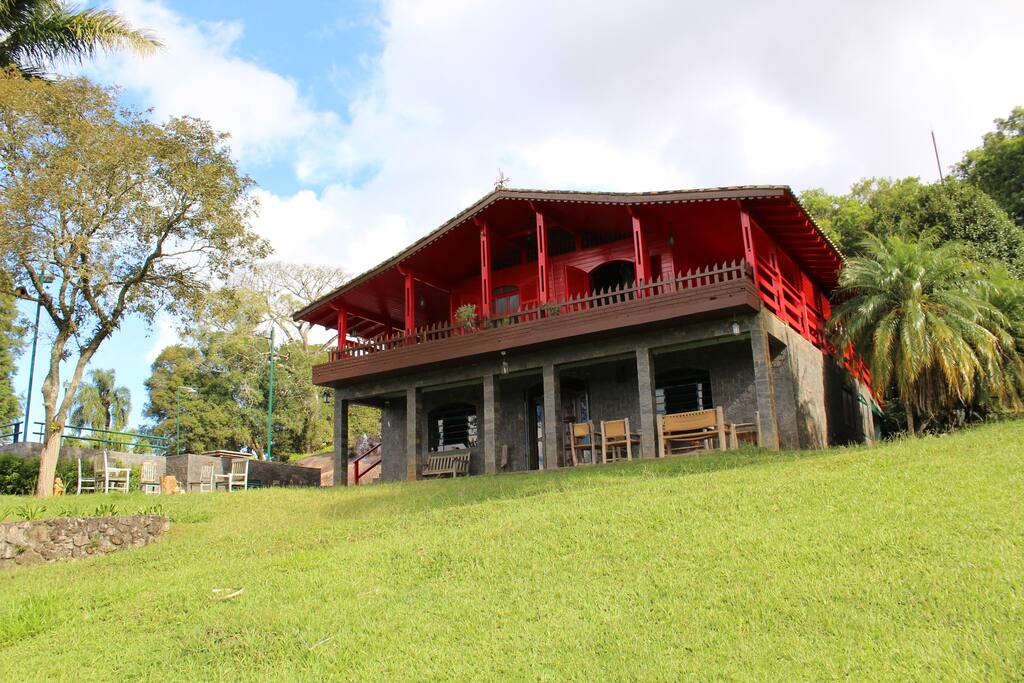 Casa principal com 4 quartos