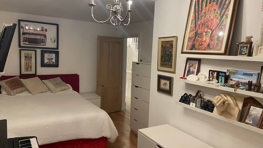 Rooftop terrace in central London gallery image 5