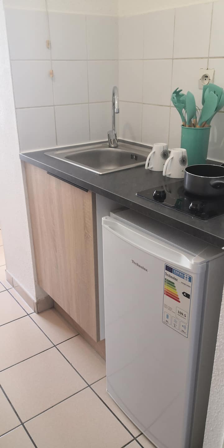 Studio éQuipé Clim Tv Wifi - Saint-Denis de la Réunion