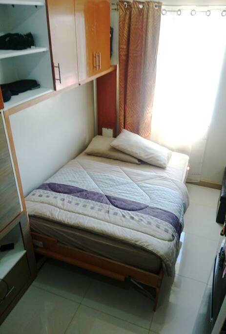 full size bed