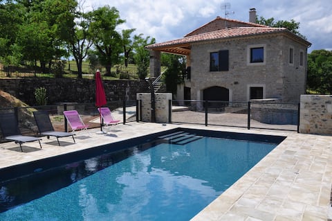 4-star Gîte Ardèche Sud for 12 people