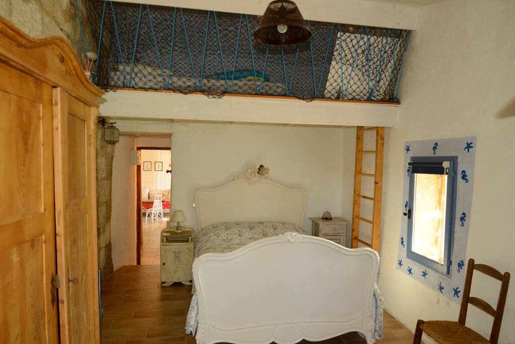 Chambre avec mezzanine 1 place