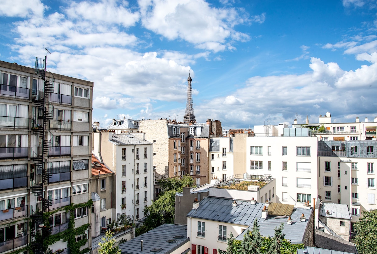 | Airbnb Paris France Near Eiffel Tower | Airbnb Paris Apartment With Eiffel Tower Views | Airbnb Paris With View Of Eiffel Tower | Best Airbnb In Paris