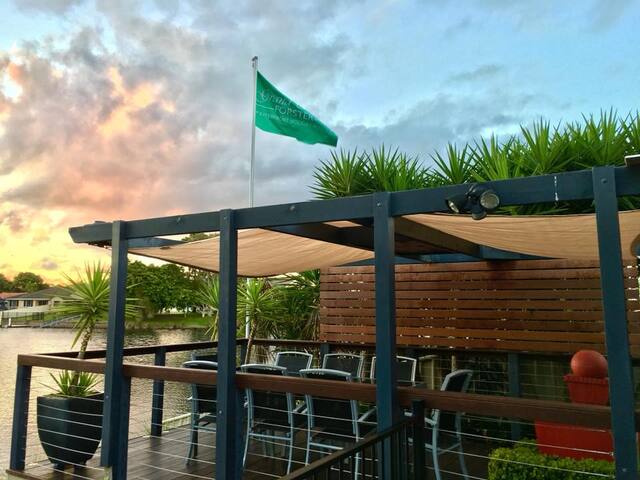 Grand Riviera Forster- waterfront, pool, wharf gallery image 4