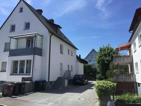 109sqm,Garten,7xGäste,2xKingsize, free parking/wifi