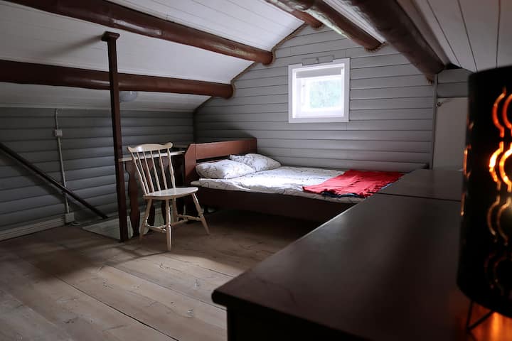 Dvojlôžko v podkroví so spaním