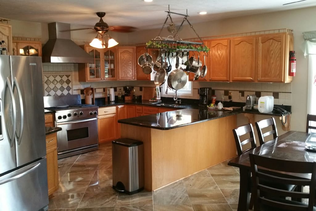 Gourmet Kitchen