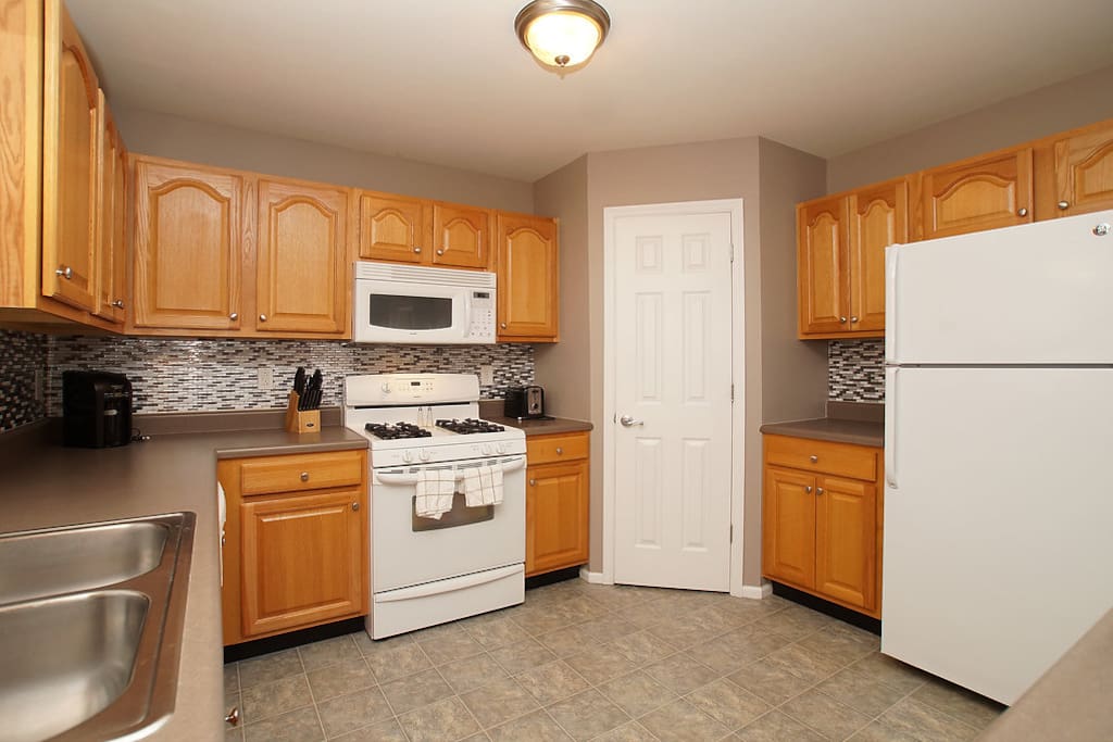 Fully Stocked Kitchen