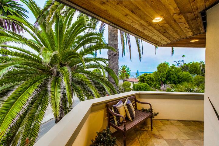 Country Club Villa by the Sea gallery image 5