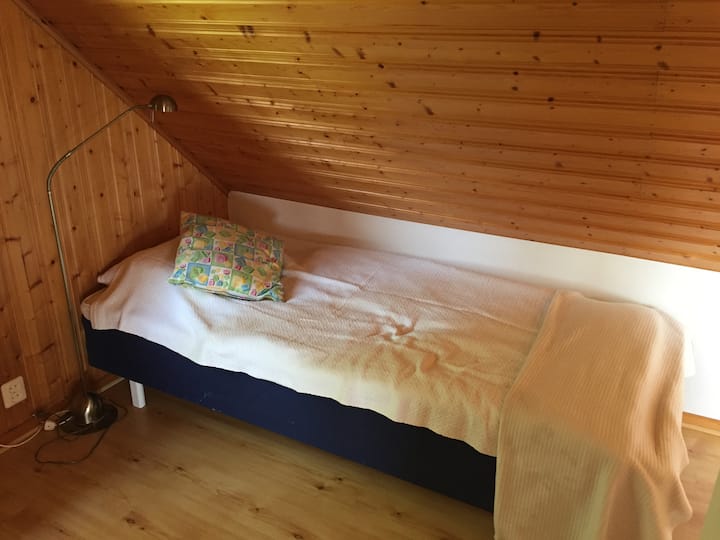 Dodatni krevet na katu