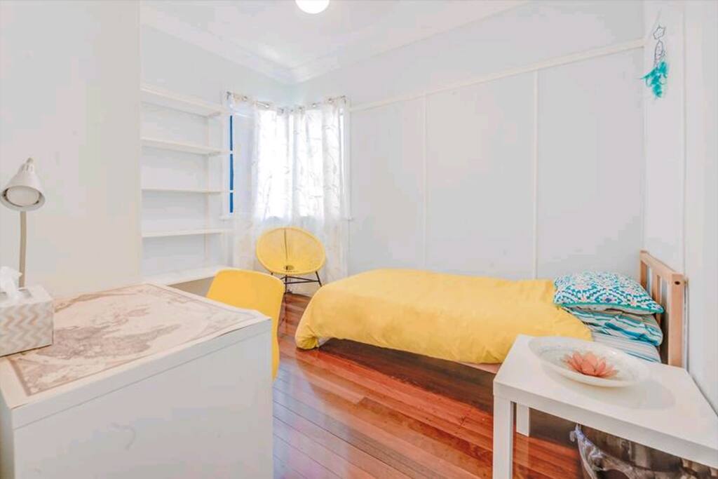 There is now a double bed in this room.