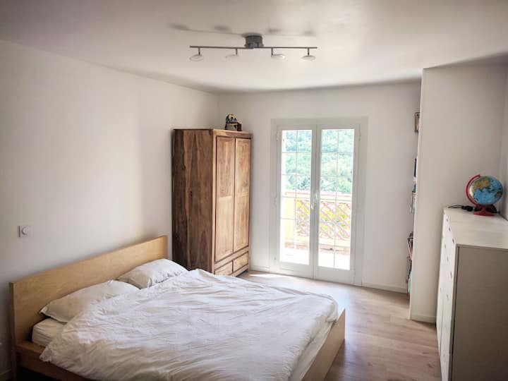 Bedroom 2 of 4