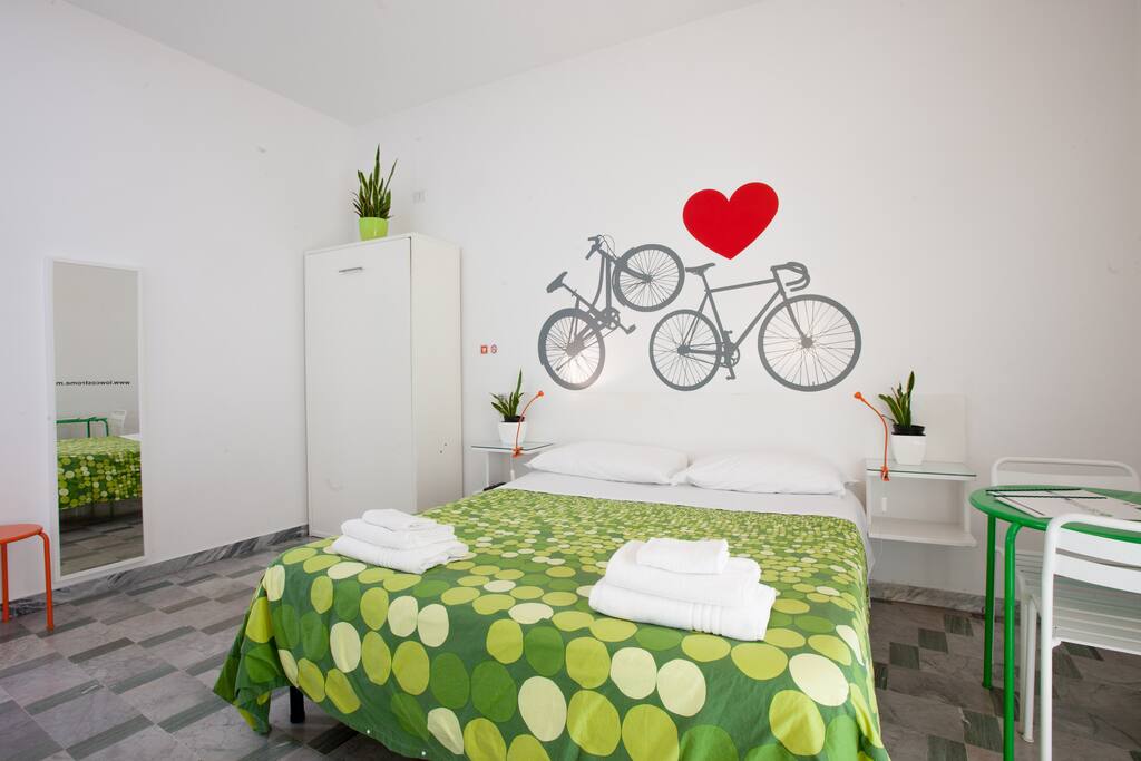 SANSEVERIA - ROOM 1 - TRIPLE EN-SUITE WITH BALCONY