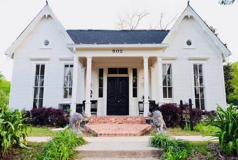 Historic Jefferson French Townhouse - Bikes/Extras