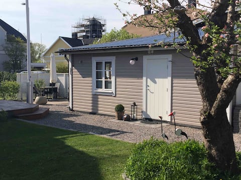 Successful Airbnb property: Farmhouse near the city center in a quiet environment. in Västervik