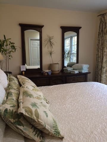 Hudson River view room