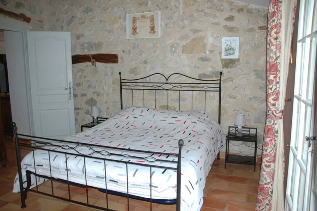 Chambre du rez-de-chaussée