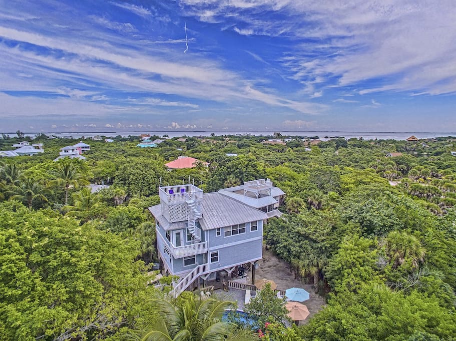 Great location on the Island