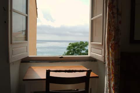Top Airbnb: The House of Cervo, in a medieval village a Cervo