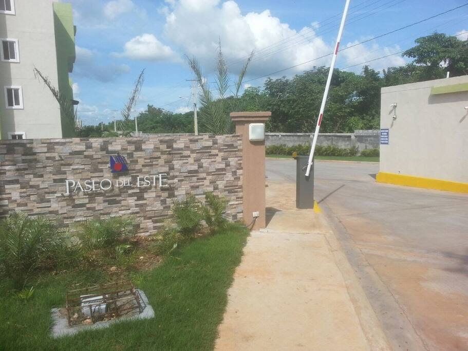 Apartment in Secured Gated Residential "Paseo Del Este"
