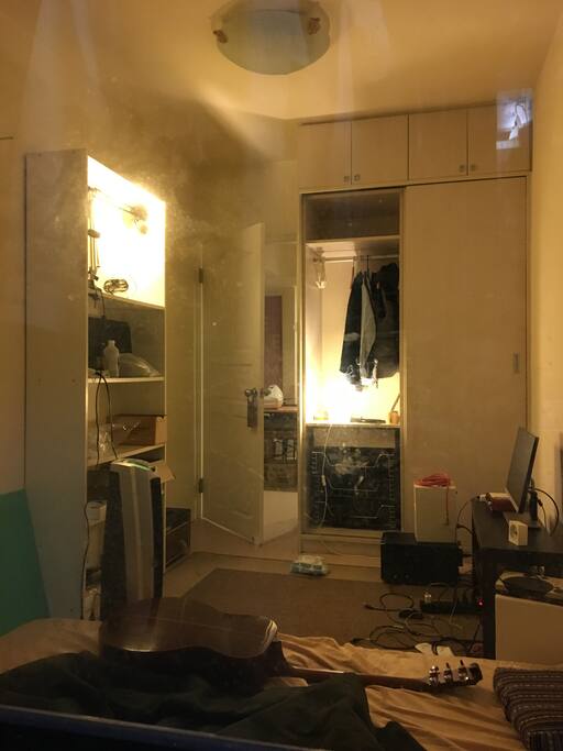 Host room