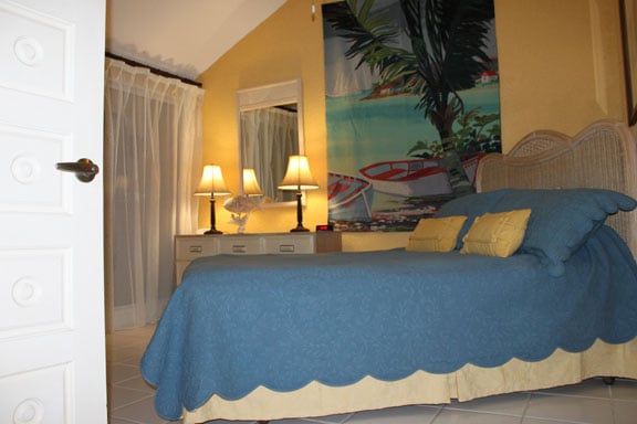 Горна главна спална соба