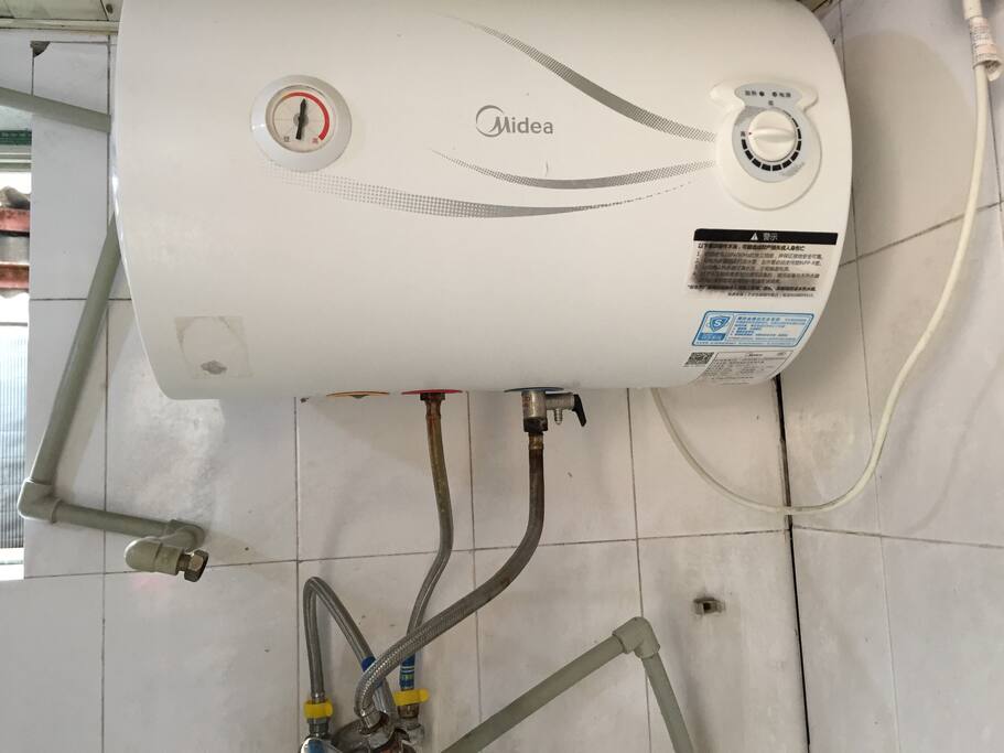 洗澡房热水器