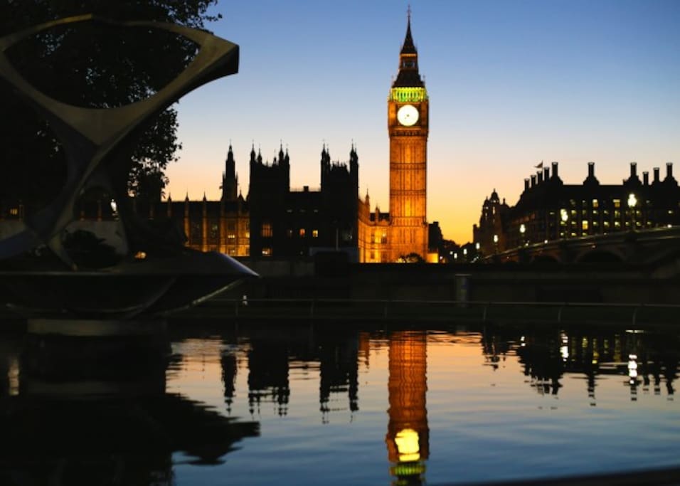 Central Location - 2 minutes from Big Ben