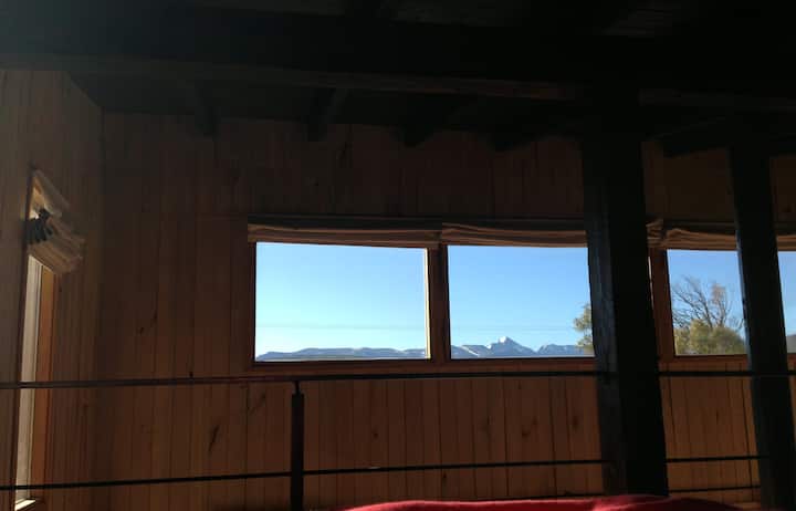 הנוף של צ'אפלקו גרנדה מהמיטה בחדר קומת הביניים...