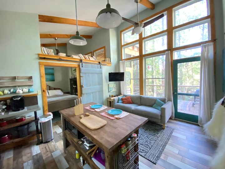 Dogwood Cottage - A Relaxing Retreat In The Woods - Georgia