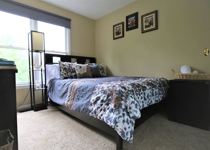 Rest Nest near Dulles Airport