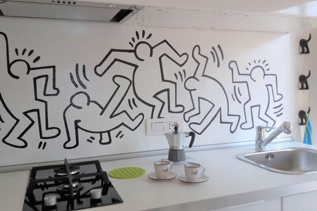 Interpretazione Monocromatica di "Yellow Dancing".