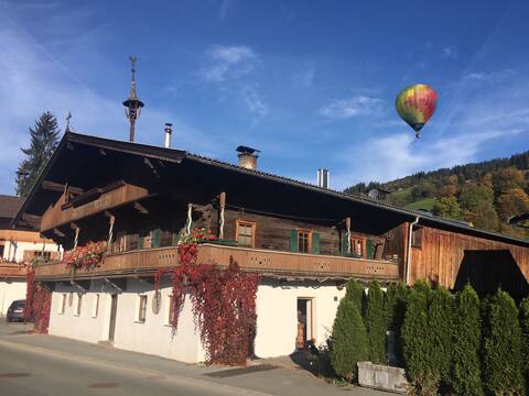 "Alte Hof"at Brixen iT station. 15min to Kitzbühel