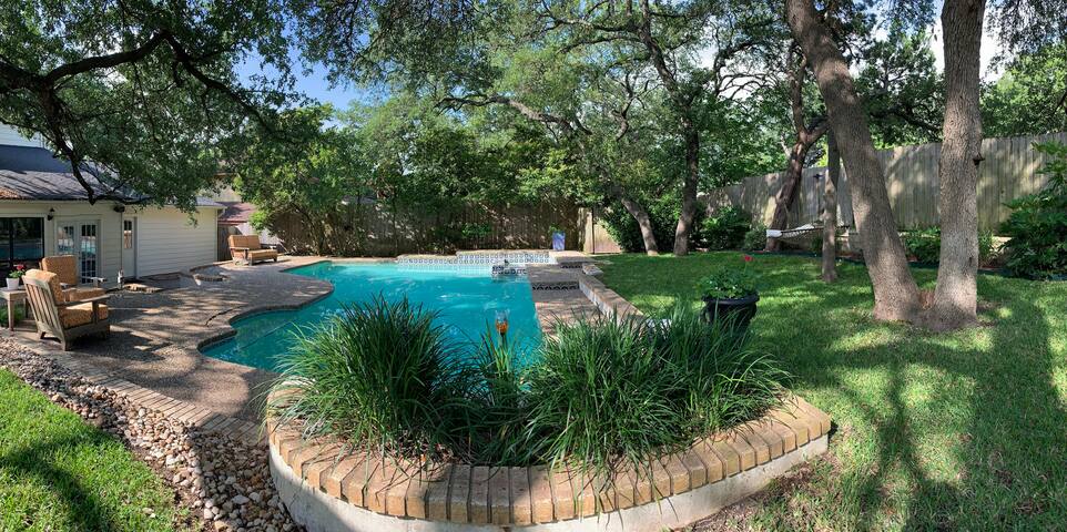 4/3 Lux Hm w/pool 3mls to Dwntwn SXSW *LOCATION* gallery image 5