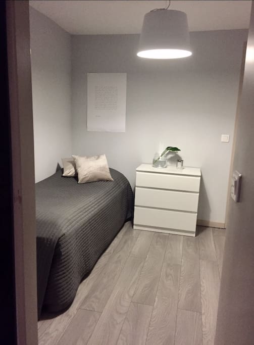 Single bed option