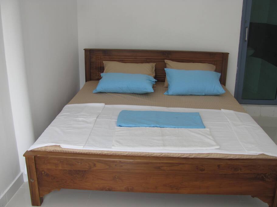 Bedroom with Kingsize bed